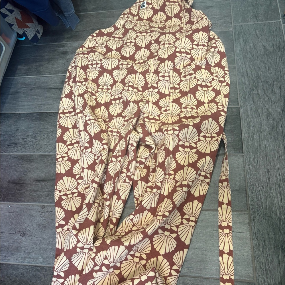 Lucy & Yak Brown and Cream Floral Jumpsuit